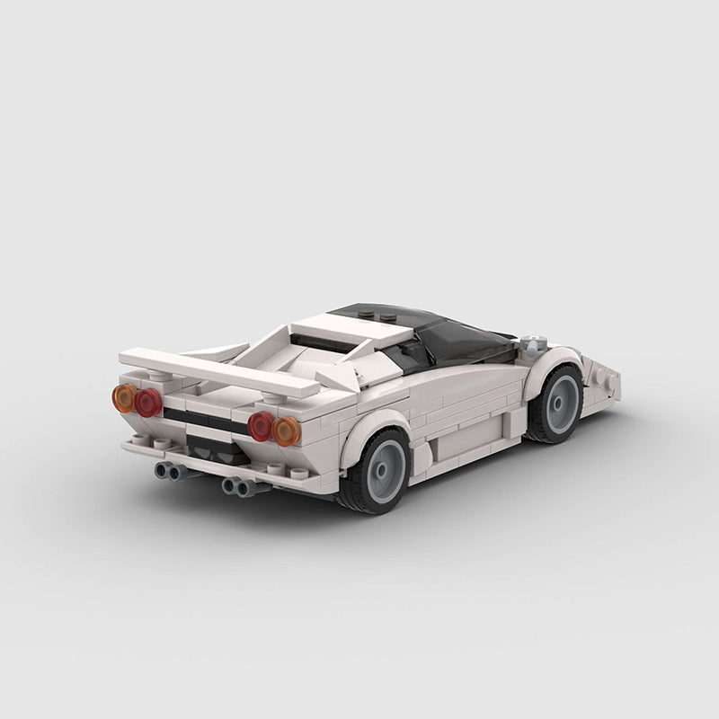 picture of a Lamborghini Countach LEGO car