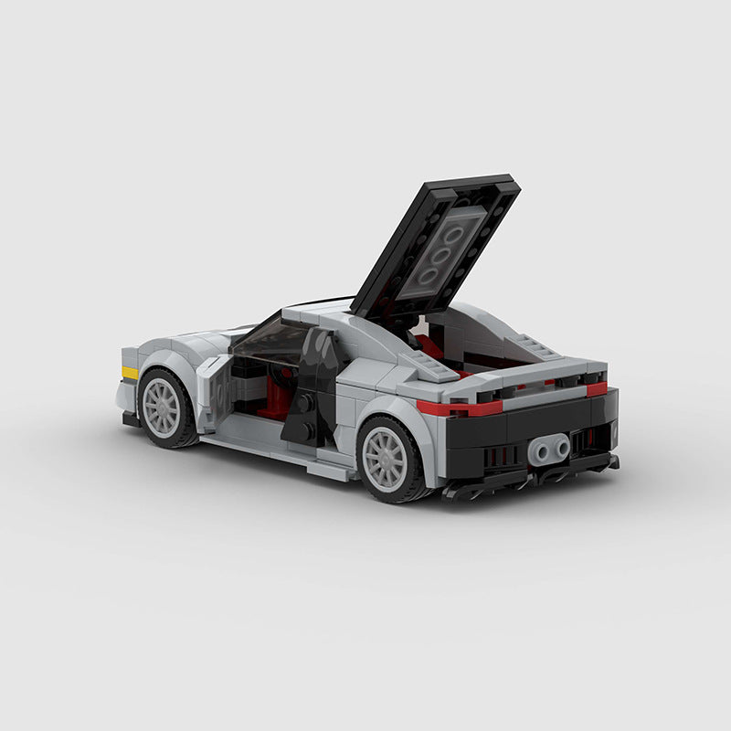 picture of a Audi R8 LEGO car