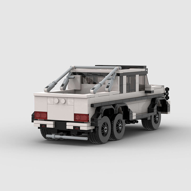 picture of a Mercedes AMG G63 6x6 LEGO car