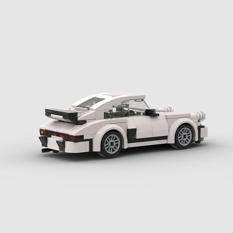 picture of a white Porsche 911 LEGO car