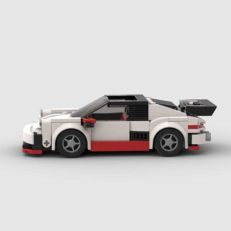 picture of a Porsche 911 LEGO car